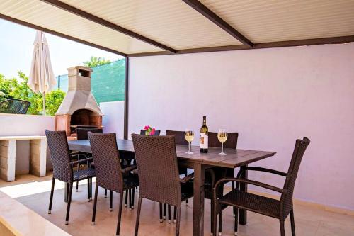 Villa Flora Relax House, Free Parking
