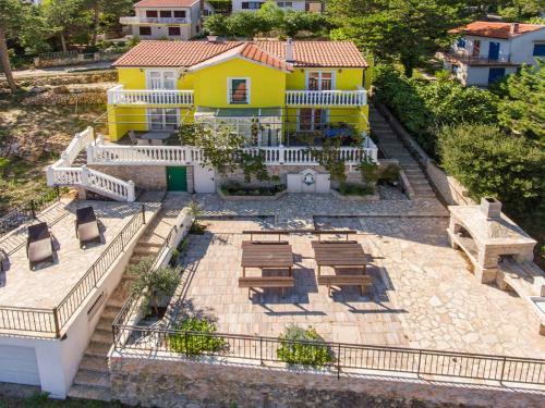 Holiday Home Helena - Mod157