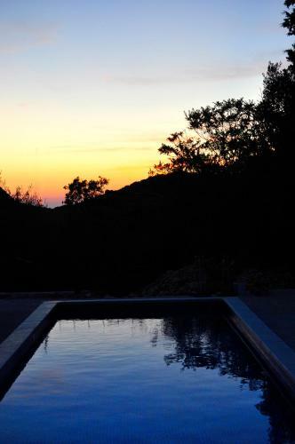 Villa Solar - Ethno Art Village Podcempres