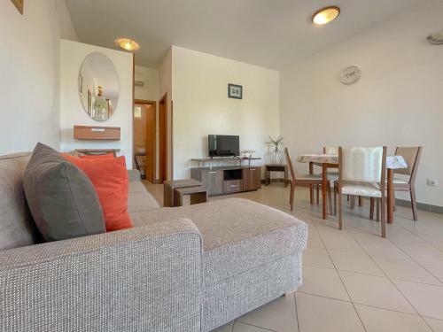 Apartment Valtrazza