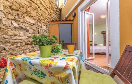 One-bedroom Apartment In Novigrad