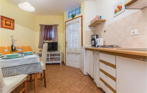 One-bedroom Apartment In Novigrad