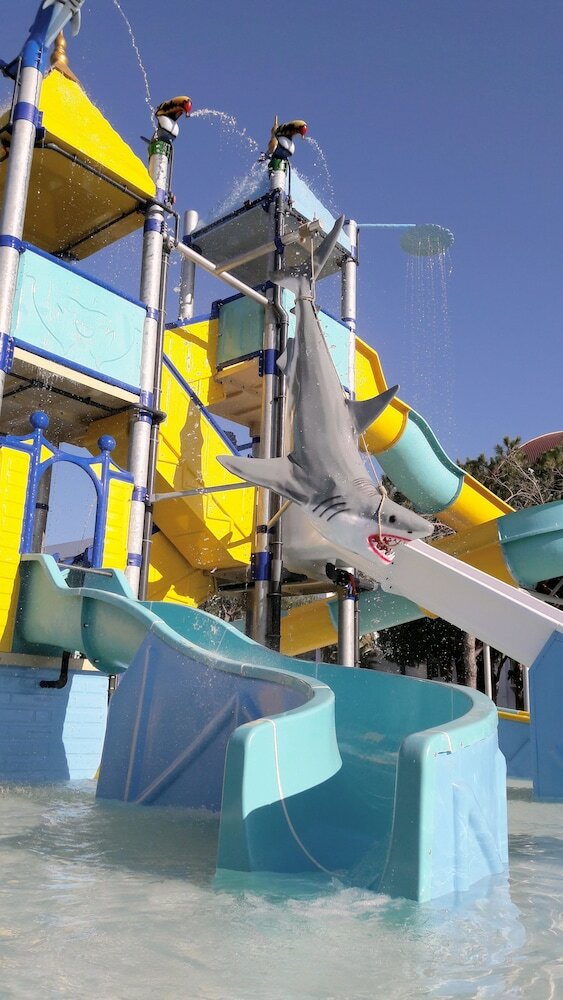 Playacartaya Aquapark & Spa Hotel