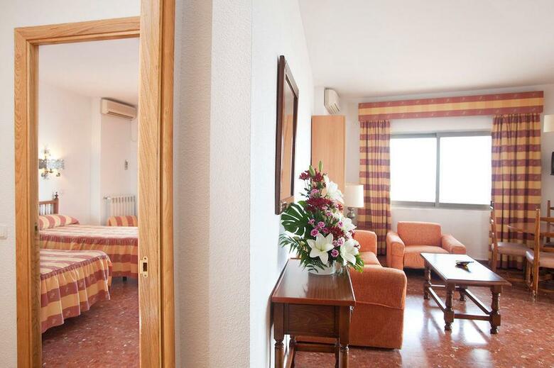 Hotel Apartamentos Bajondillo