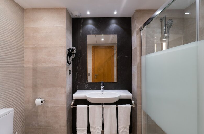 Hotel Apartamentos Bajondillo