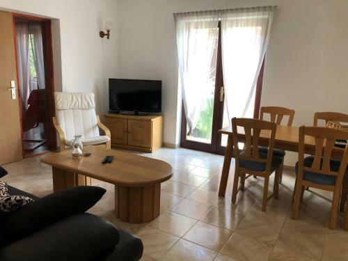 Apartment Luna Met Airco Wifi En Zwembad