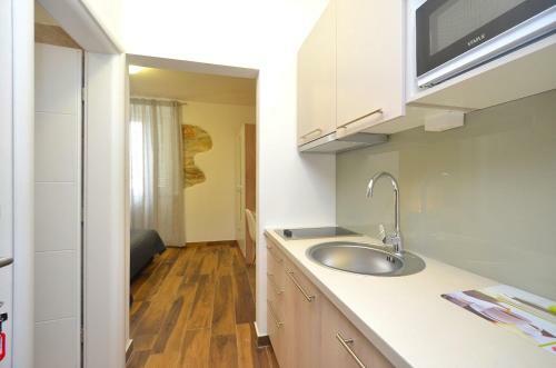 Stella Apartments