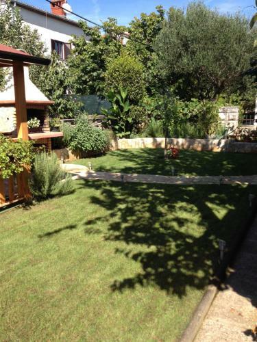 Apartamentos Corinne Garden Residence