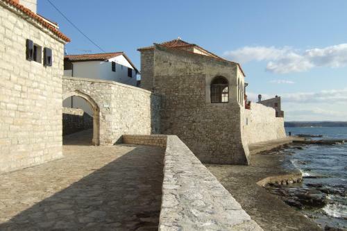 Apartamento Dea, 180 M From The Beach