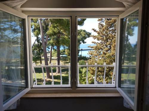 Apartamentos Lora de Luxe App 4 Star Amazing Sea & Park View