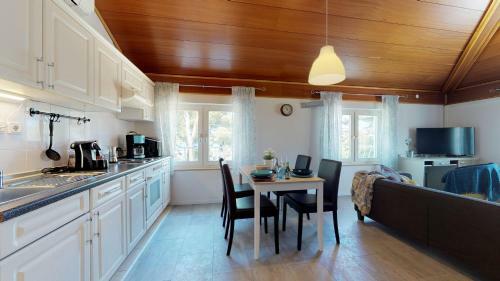 Apartamentos Lora de Luxe App 4 Star Amazing Sea & Park View