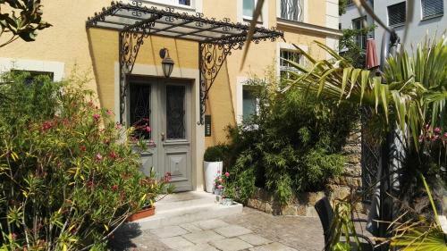 Apartamento Fewo Mit 2 B�dern Und 2 Schlafzimmern