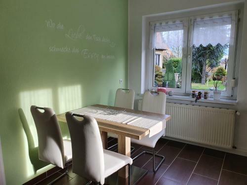 Apartamento Ferienwohnung Lindenheim Mit Terrasse Und Garten