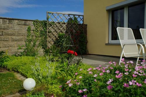 Apartamento Ferienwohnung Lindenheim Mit Terrasse Und Garten