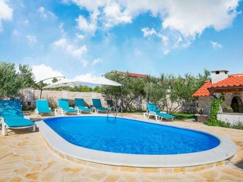 Villa Matea With Pool In Beautiful Nature