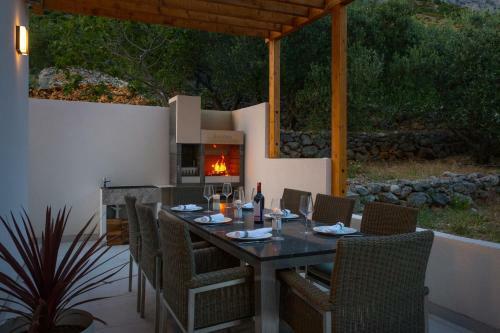 Villa Bue Moon