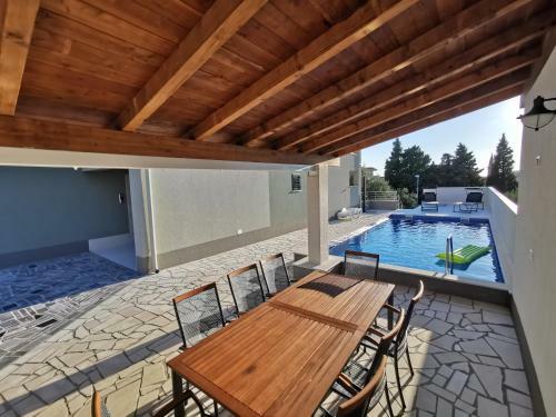 Apartmani "allegro"