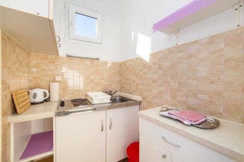 Apartments By The Sea Podaca, Makarska - 9712