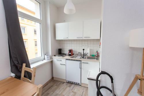 Full House Studios - Ls Apartment 17 - Ntflx + Wifi