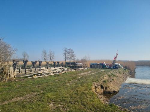 Apartamento Ferienwohnung Achterwasser, Insel Usedom, L�tow
