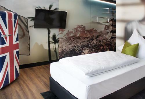 Nhi Hotel