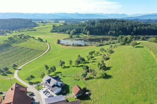 Apartamento Haus Am See - Ferienwohnungen