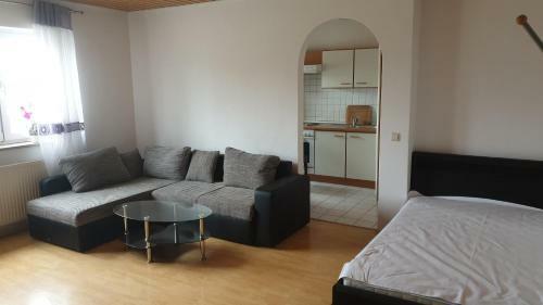 Apartamento Sch�nes 1 Zimmer Appartement Mit Parkplatz
