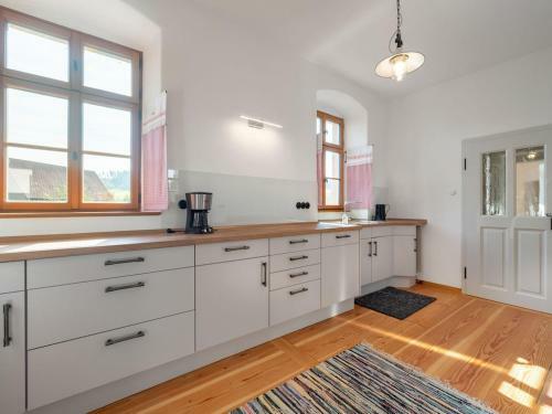 Inviting Holiday Home In Neunburg With Private Garden