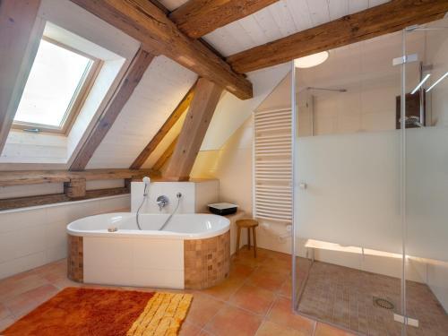 Inviting Holiday Home In Neunburg With Private Garden