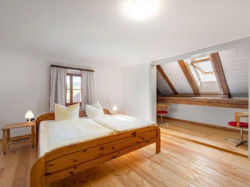Inviting Holiday Home In Neunburg With Private Garden
