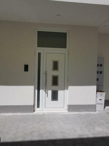 Hostal Apartments Evelin
