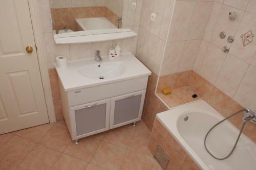Family Apartments Marita