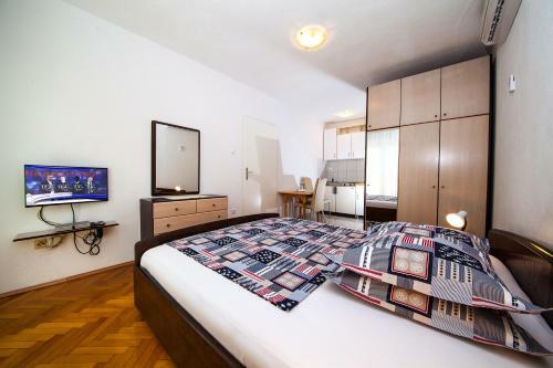 Family Apartments Marita