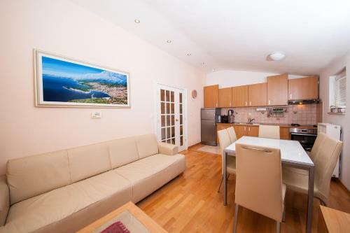 Family Apartments Marita