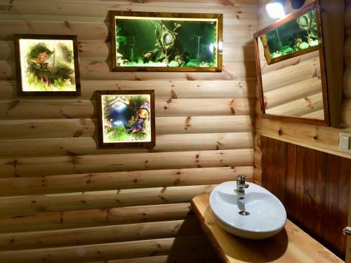 Holzhaus Trollbl�mchen Am Wald Und See