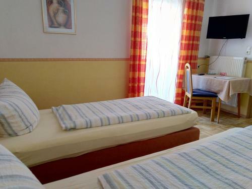 Bed & Breakfast Pension Schneider, Bad G�gging