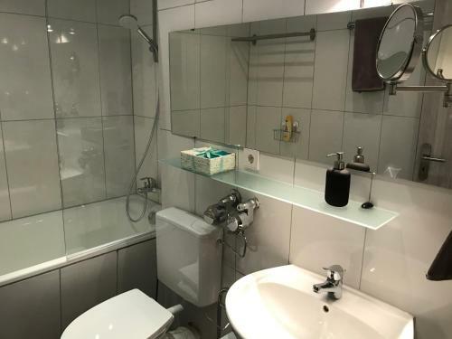 Apartamento Ferienwohnung Neuss/d�sseldorf