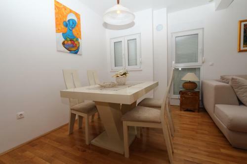 Modern Apartment Makarska