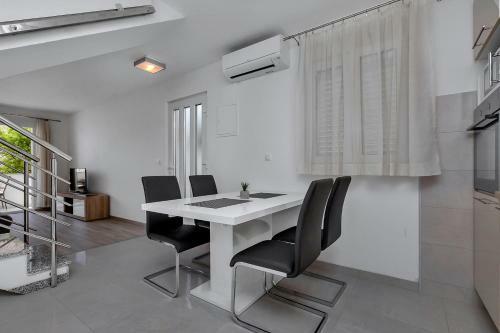 Apartmani R&b Radalj
