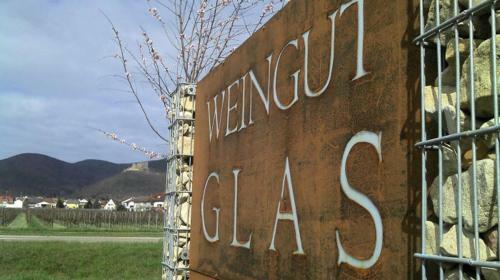 Hostal G�stehaus Weingut Glas