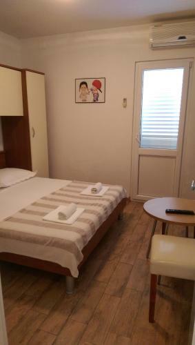 Apartmani Dina