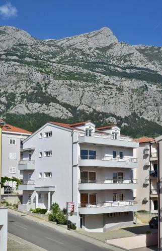 Apartmani Vuj?i?