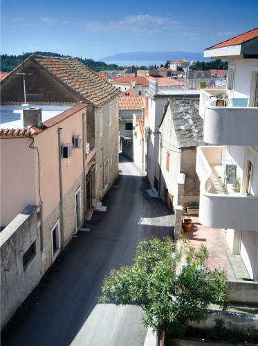 Charming Apartment In Prime Area