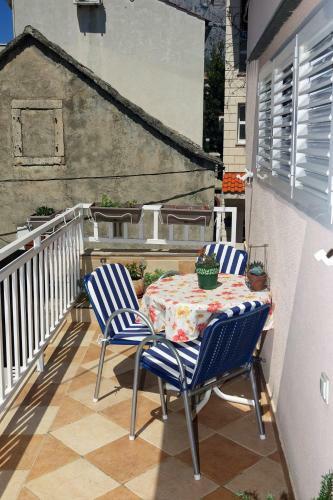 Charming Apartment In Prime Area