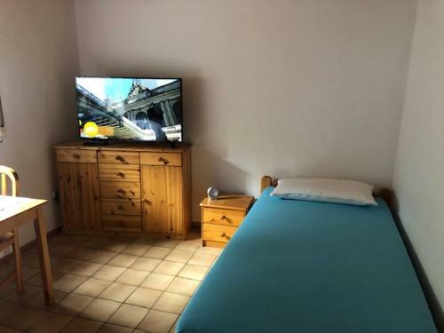 1 Zimmer Apartment 22 Qm Neustadt-duttweiler