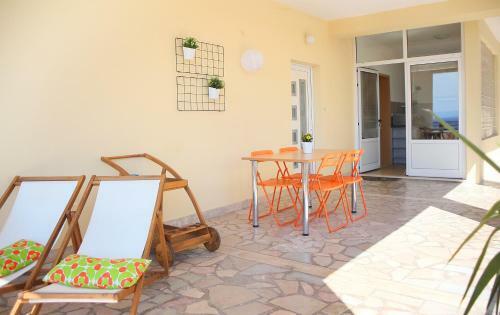 Hostal Guesthouse Marta