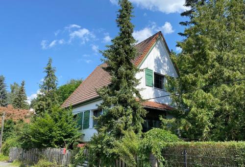 Gem�tliches Haus Im Gr�nen