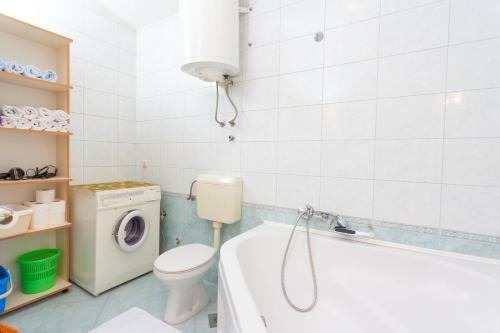 Beach Apartment Puharic