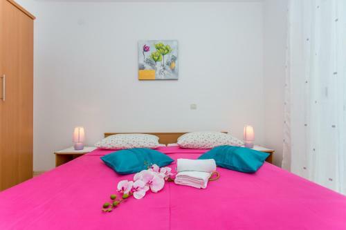 Apartments Snjezana Makarska