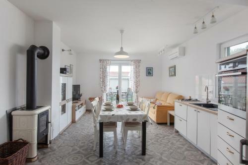 Holiday House Biokovo